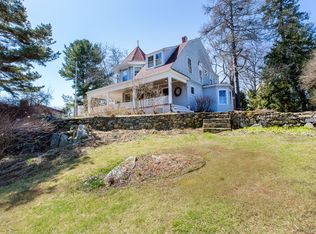 801 Shore Rd, Cape Elizabeth, ME 04107