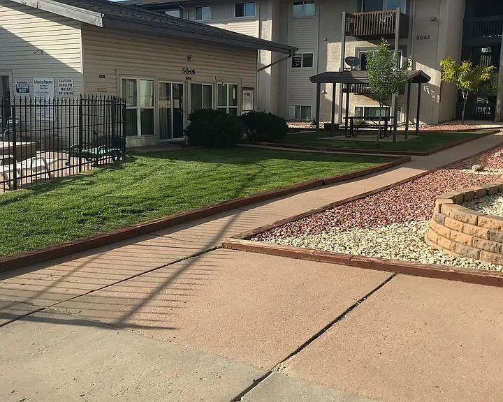 5030 El Camino Dr — Photo 5