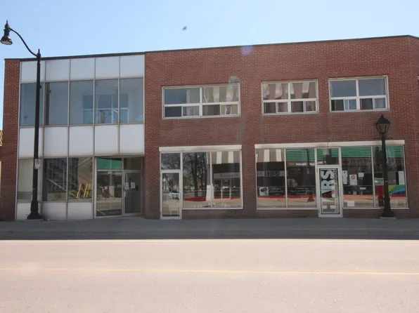 844 Princess Street