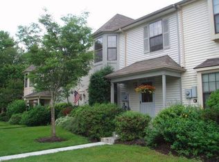 26 Chippin Ct, Robbinsville, NJ 08691