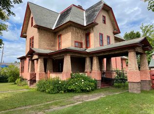 103 E Main St, Negaunee, MI 49866