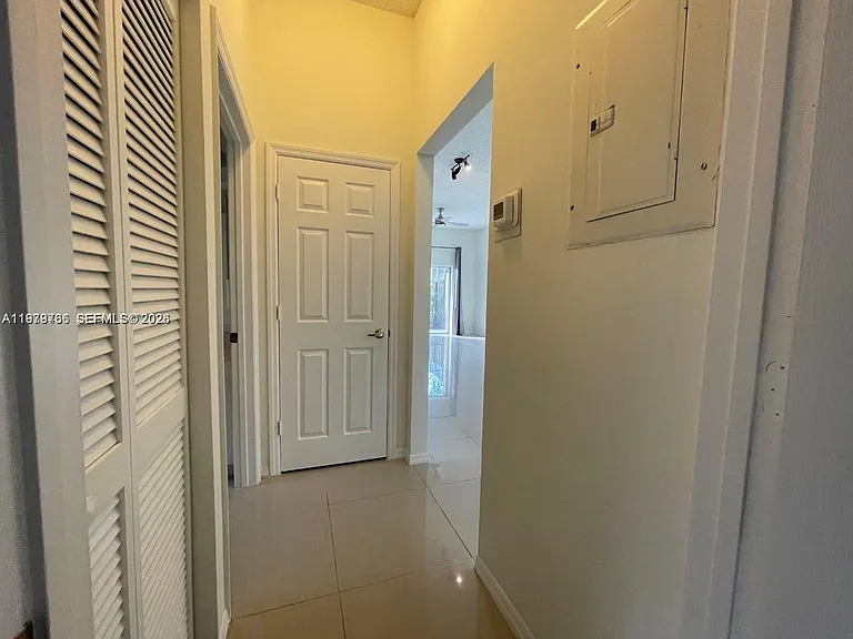 16309 Emerald Cove Rd #16309 — Photo 21