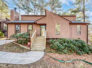 113 Cameron Ct, Cary, NC 27511