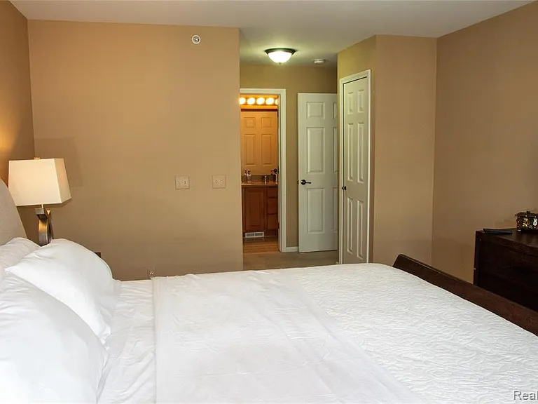 1446 Raliegh Pl #112 — Photo 12