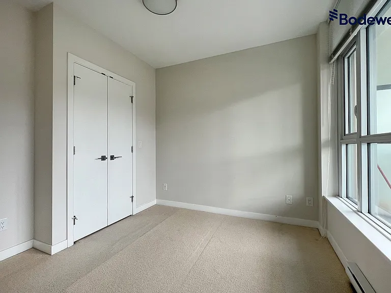 711 Breslay St #301 — Photo 9