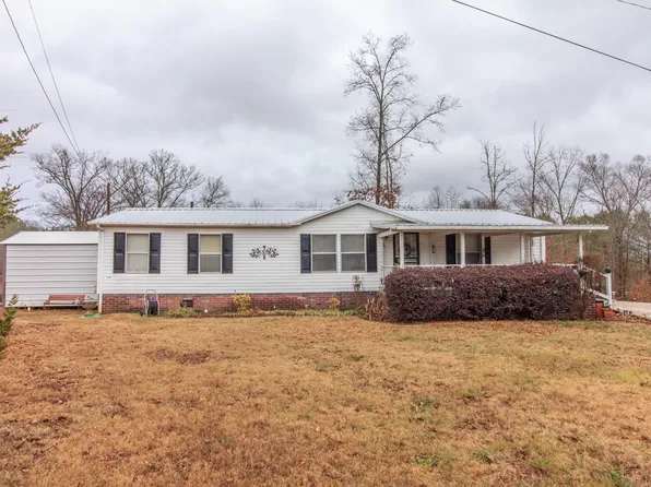 271 Parkway Ave S, Bethel Springs, TN 38315