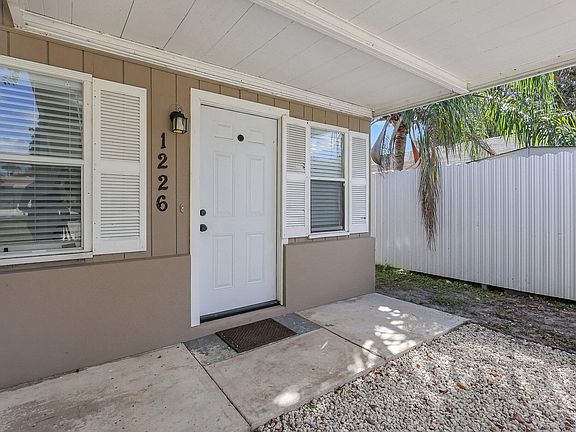 4th image of 1226 N C Street