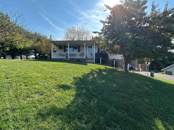 2294 Hafer Rd, Fayetteville, PA 17222