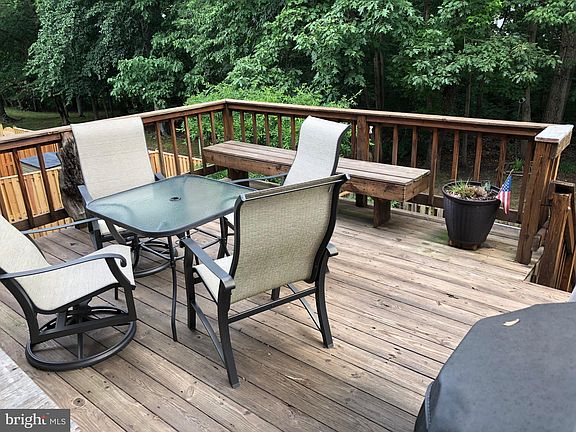 5th image of 8925 Waldren Way