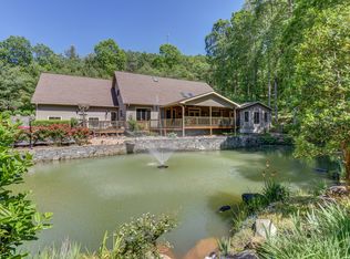 519 Claremont Dr, Flat Rock, NC 28731