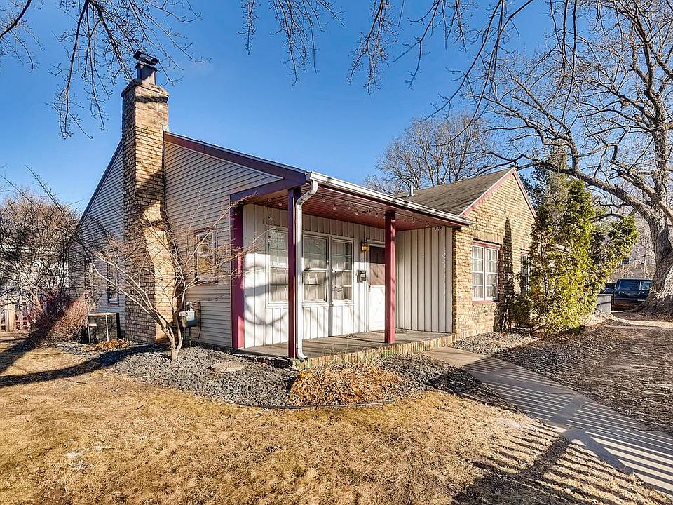 1st image of 2532 W 50th St