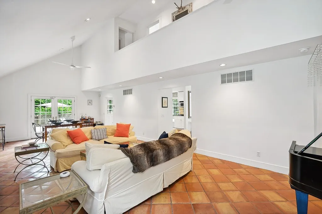 Bridgehampton South — Photo 4