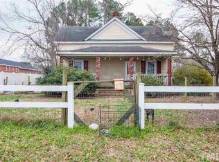 504 N Wilson Ave, Dunn, NC 28334