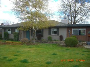 910 W 2nd St, Alturas, CA 96101