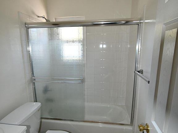 3rd image of 825 Live Oak Ave #H