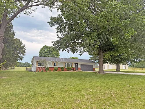 9297 E State Highway D Photo 1