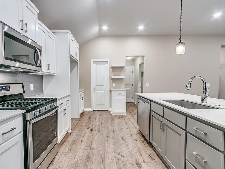 456 Nest Cir — Photo 15