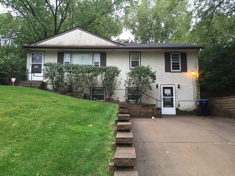 1st image of 684 Eldridge Ave W