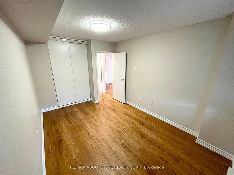 111 Market St #108 — Photo 14