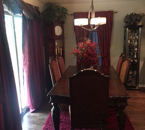 4th image of 108 S Woodsprings Dr