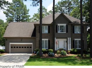 2086 Loganberry Dr, Fayetteville, NC 28304