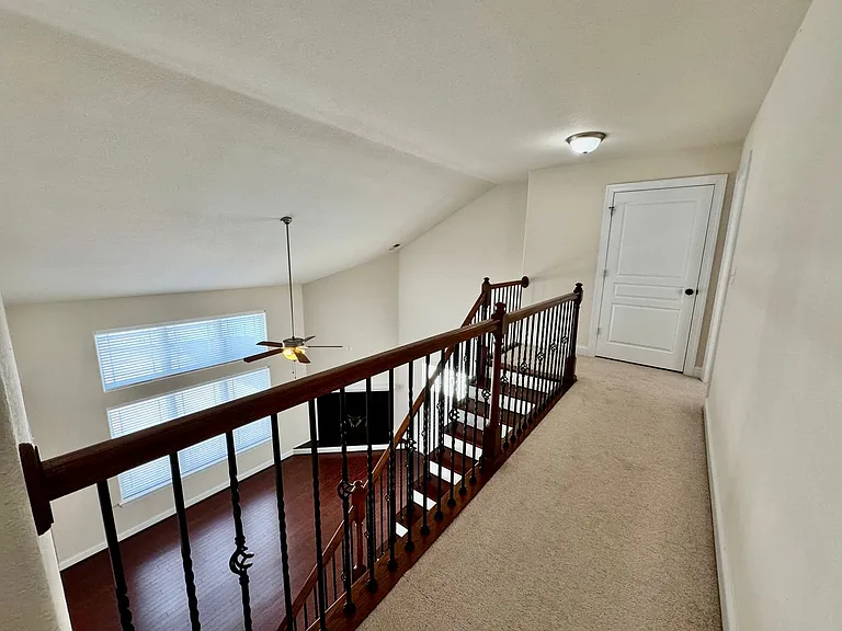 1532 Drumheller Dr — Photo 26