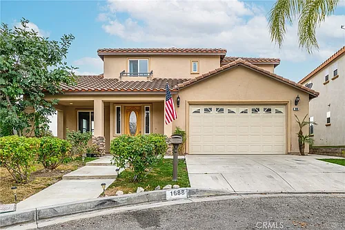 1688 Crest View Pl Photo 1
