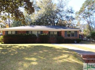 11 Dyches Dr, Savannah, GA 31406