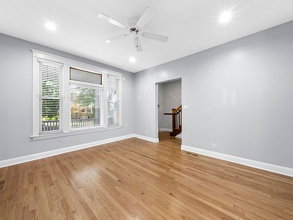 5th image of 4345 N Kildare Ave