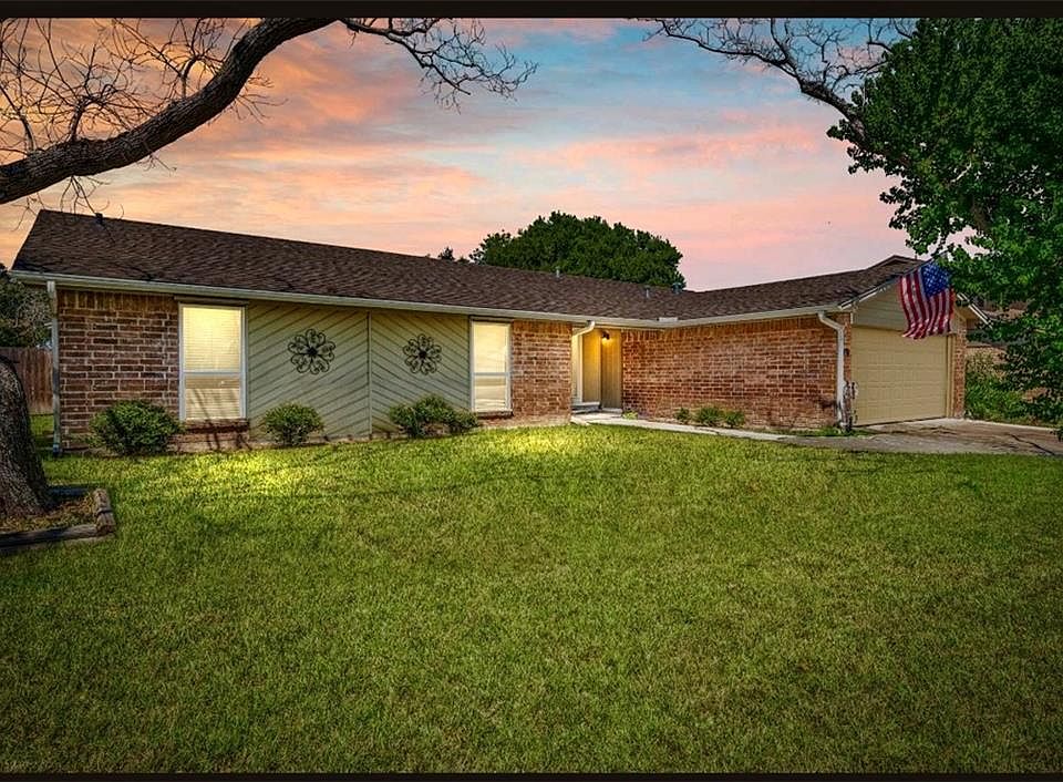 1st image of 6318 Seamist Dr