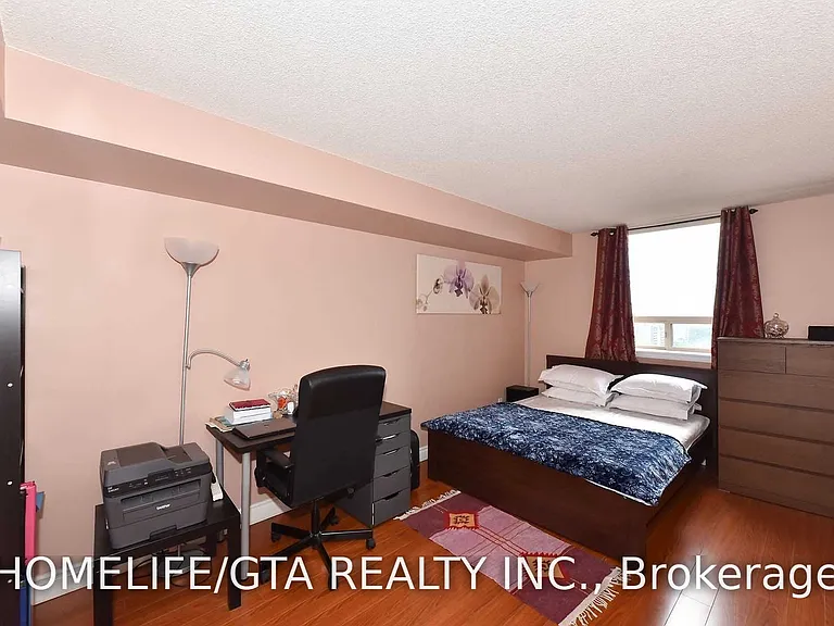 2460 Eglinton Ave E #1710 — Photo 17
