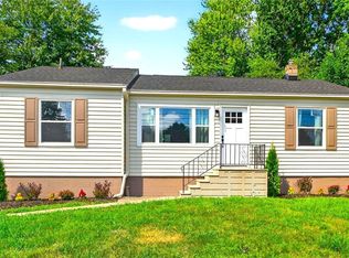 286 Jaycox Rd, Avon Lake, OH 44012