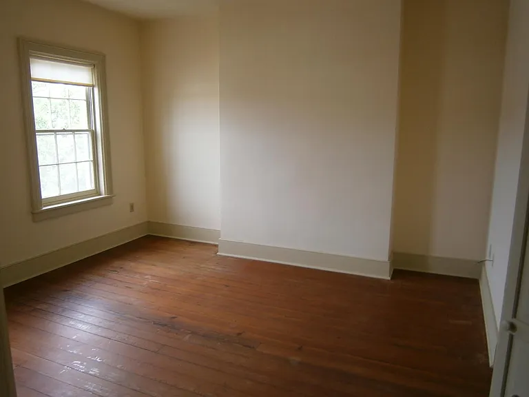 107 W Taylor St — Photo 30