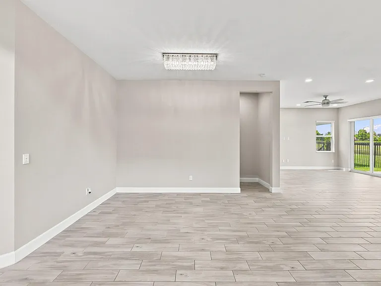 5608 Macoon Way — Photo 16
