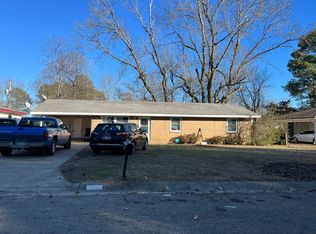 621 Carpenter Dr, Jacksonville, AR 72076