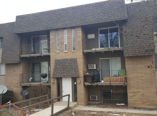 2905 Park Terrace Dr APT 8, Rockford, IL 61114