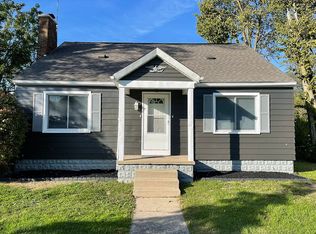 2310 E 18th St, Muncie, IN 47302
