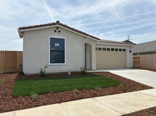 931 E Harter Dr, Visalia, CA
