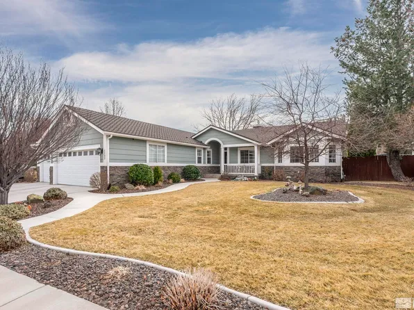 1122 Wisteria Dr, Minden, NV 89423