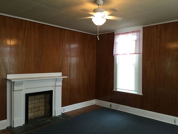 2nd image of 132 Penn St #405
