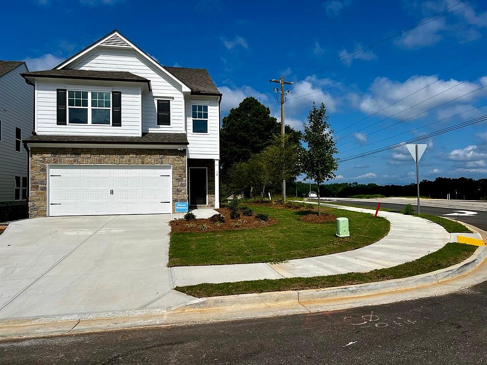 1st image of 10 Berry Dr #1