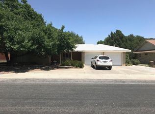 907 SW 9th St, Seminole, TX 79360