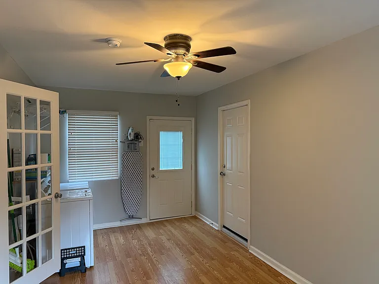 4048 Blow St — Photo 15