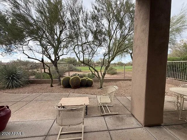 2 bed, 2.0 bath, 1974 sqft, $4,900 — Photo 4
