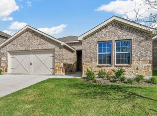 6041 Tudor Pl, Aubrey, TX 76227