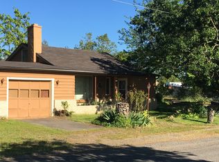 5566 Gebhard Rd, Central Pt, OR 97502