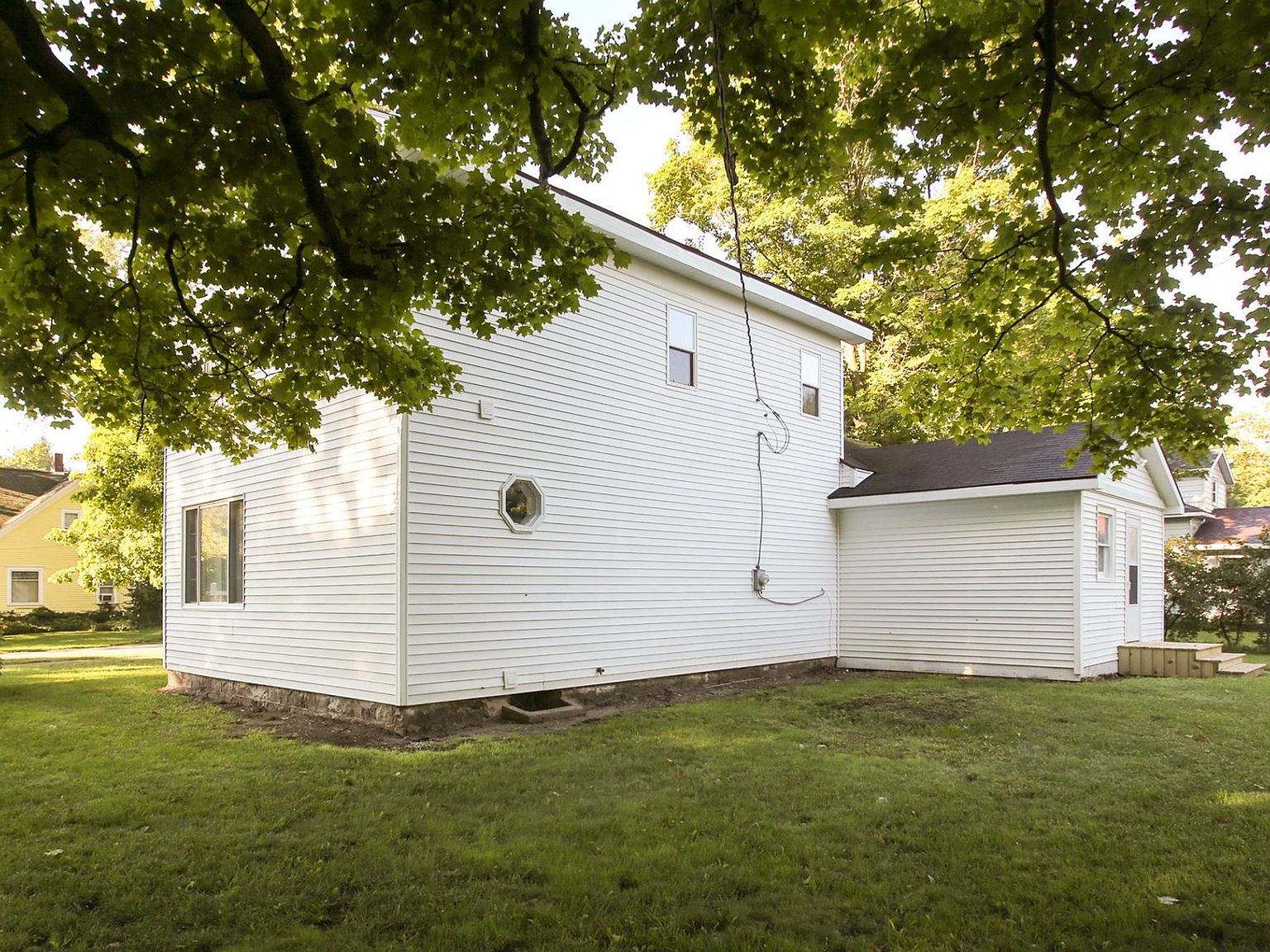 104 W Ann St, Centreville, MI 49032 Zillow