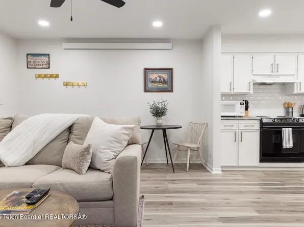 7180 N Rachel Way #6-A, Jackson, WY 83001