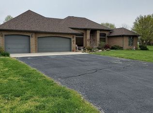 1105 Laura Dr, Nixa, MO 65714