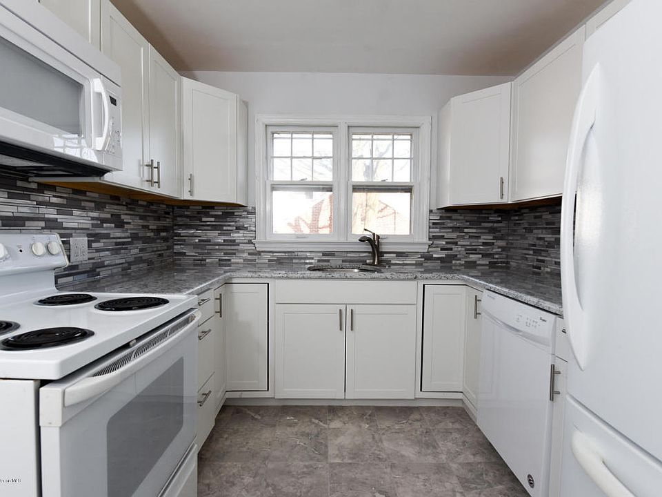 1st image of 177 Patterson Ave